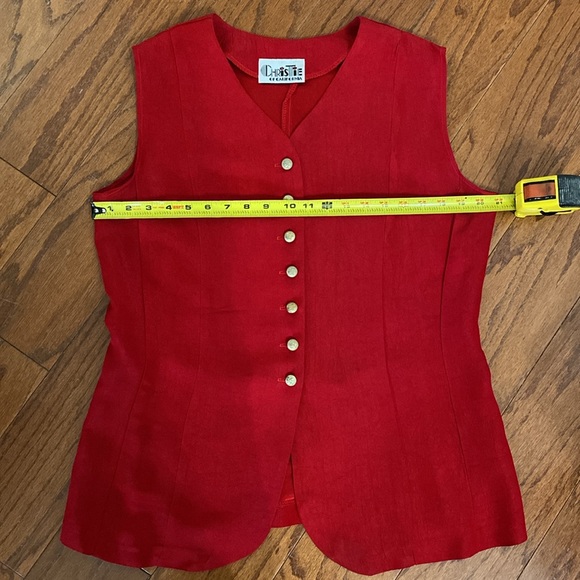 Christie of CA rayon red sleeveless blouse or Vest - Size 14 - Picture 9 of 10